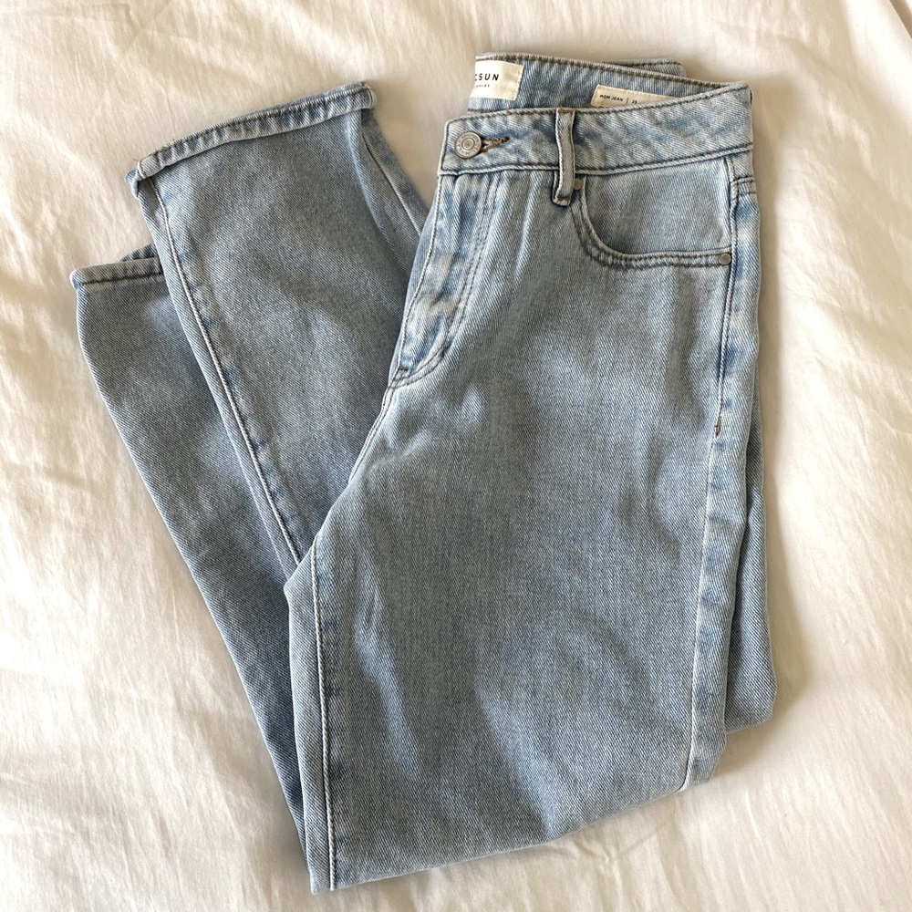 Mom jeans